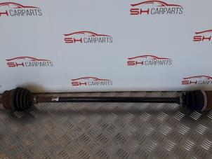 Used Front drive shaft, right Opel Corsa C (F08/68) 1.0 12V Twin Port Price € 14,00 Margin scheme offered by SH Carparts