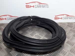 Used Front door seal 4-door, right Opel Corsa D 1.2 16V Price € 11,00 Margin scheme offered by SH Carparts
