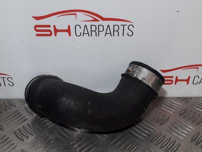Gebrauchte Intercooler Schlauch Mercedes C (W203) 2.7 C-270 CDI 20V Preis € 20,00 Margenregelung angeboten von SH Carparts