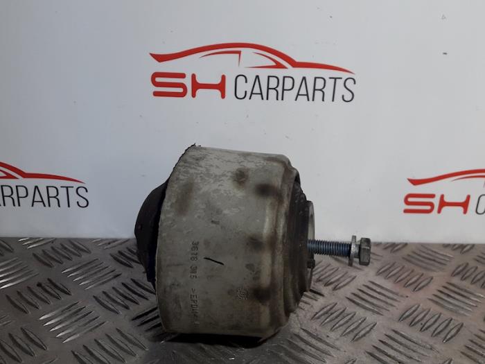Used Engine mount Mercedes C (W203) 2.7 C-270 CDI 20V Price € 20,00 Margin scheme offered by SH Carparts