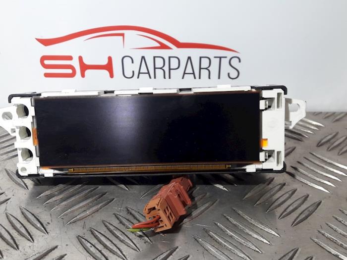Begagnade Innerdisplay Citroen C3 Picasso (SH) 1.6 16V VTI 120 Pris € 20,00 Marginaltabell erbjuds av SH Carparts