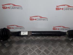Used Front drive shaft, right Volkswagen Fox (5Z) 1.2 Price € 14,00 Margin scheme offered by SH Carparts