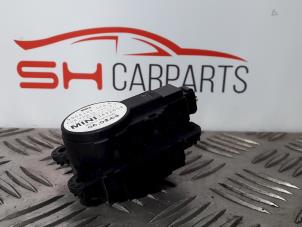 Usagé Clapet chauffage moteur Mini Mini (R56) 1.6 Cooper D 16V Prix € 20,00 Règlement à la marge proposé par SH Carparts