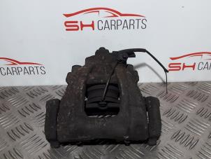 Used Front brake calliper, left Mini Mini Price € 16,00 Margin scheme offered by SH Carparts