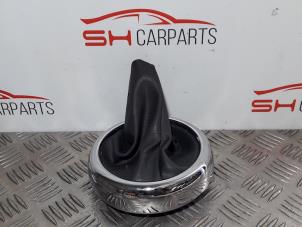 Used Gear stick cover BMW Mini One/Cooper (R50) 1.6 16V One Price € 14,00 Margin scheme offered by SH Carparts