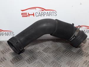 Used Air intake hose Seat Ibiza III (6L1) 1.4 16V 100 Price € 11,00 Margin scheme offered by SH Carparts