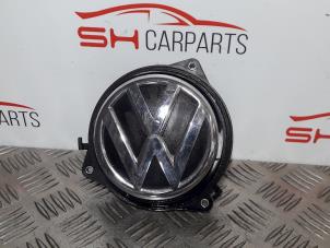 Usagé Poignée hayon Volkswagen Polo V (6R) 1.2 12V Prix € 16,00 Règlement à la marge proposé par SH Carparts