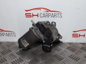 Used Front wiper motor Opel Corsa D 1.2 16V Price € 16,00 Margin scheme offered by SH Carparts