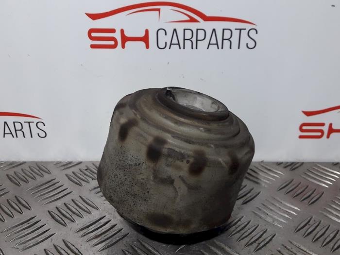 Used Engine mount Mercedes CLC (C203) 2.2 220 CDI 16V Price € 20,00 Margin scheme offered by SH Carparts