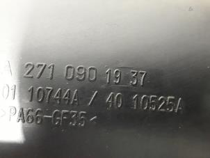 Intercooler Rohr van een Mercedes-Benz SLK (R171) 1.8 200 K 16V 2005