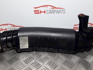 Intercooler Rohr van een Mercedes-Benz SLK (R171) 1.8 200 K 16V 2005