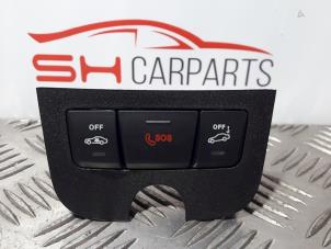 Used Switch Mercedes A (W176) 2.2 A-200 CDI, A-200d 16V Price € 10,00 Margin scheme offered by SH Carparts