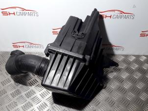 Używane Filtr powietrza Volkswagen Fox (5Z) 1.2 Cena € 16,00 Procedura marży oferowane przez SH Carparts