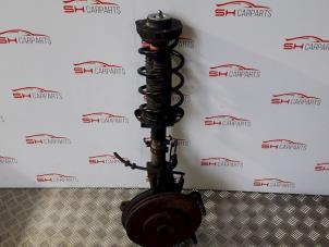 Used Front shock absorber rod, right Volkswagen Fox (5Z) 1.2 Price € 20,00 Margin scheme offered by SH Carparts