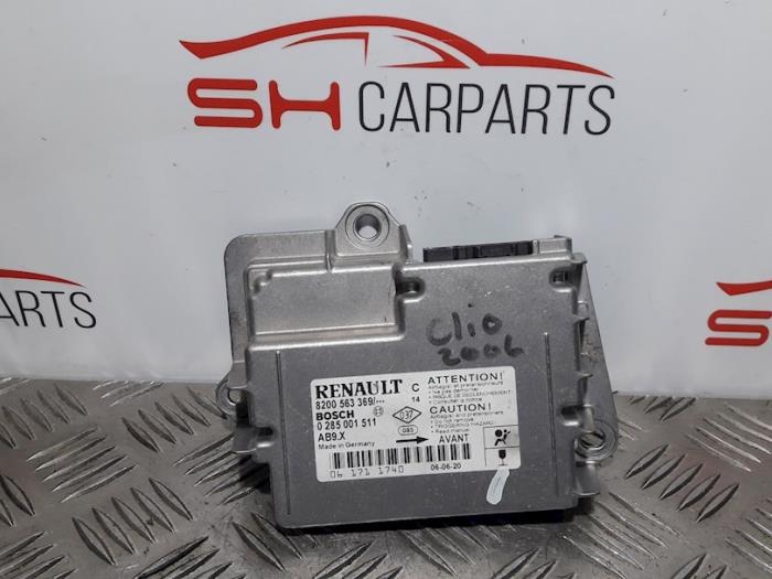 Airbag Module from a Renault Clio III (BR/CR) 1.4 16V 2006