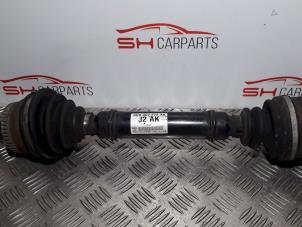 Used Front drive shaft, right Volkswagen Passat Variant (3C5) 1.9 TDI Price € 16,00 Margin scheme offered by SH Carparts