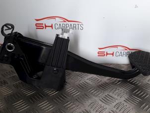 Used Brake pedal Mercedes A (W176) 1.5 A-160 CDI, A-160d 16V Price € 75,00 Margin scheme offered by SH Carparts