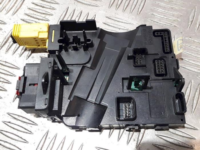 Steering column module from a Audi A3 (8P1) 1.6 2007