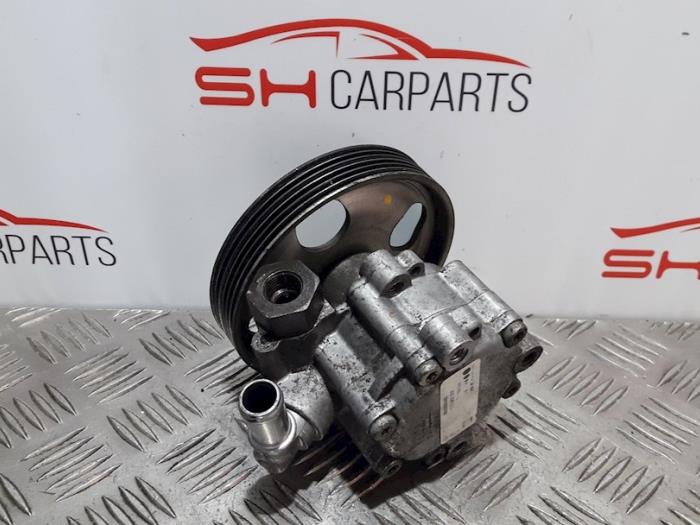 Usagé Pompe de direction Peugeot 607 (9D/U) 2.2 16V Prix € 42,00 Règlement à la marge proposé par SH Carparts