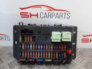 Used Fuse box Mini Mini Price € 20,00 Margin scheme offered by SH Carparts