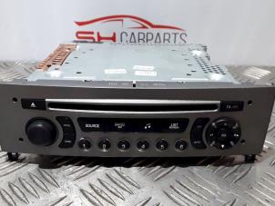 Usagé Radio/Lecteur CD Peugeot 308 (4A/C) 1.4 VTI 16V Prix € 34,00 Règlement à la marge proposé par SH Carparts