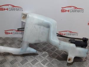 Used Front windscreen washer reservoir Ford Fiesta 6 (JA8) Price € 14,00 Margin scheme offered by SH Carparts
