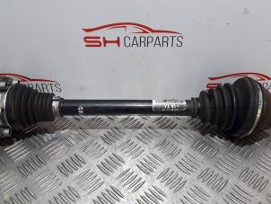 Used Front drive shaft, left Audi A3 Sportback (8PA) 1.9 TDI Price € 20,00 Margin scheme offered by SH Carparts