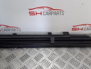 Used Awning BMW 5 serie (E60) 530d 24V Price € 11,00 Margin scheme offered by SH Carparts
