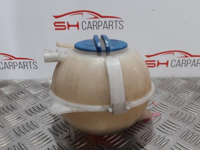 Expansion vessel from a Seat Ibiza IV SC (6J1) 1.4 16V 2009