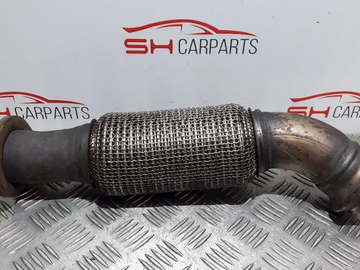 Begagnade Avgassystem, främre del Mercedes B (W246/W242) 1.5 B-180 CDI,d 16V Pris € 50,00 Marginaltabell erbjuds av SH Carparts