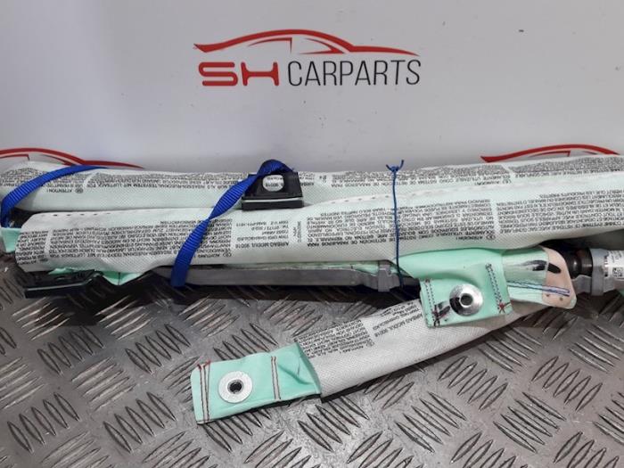Używane Kurtyna prawa Mercedes ML II (164/4JG) 3.0 ML-280 CDI 4-Matic V6 24V Cena € 50,00 Procedura marży oferowane przez SH Carparts
