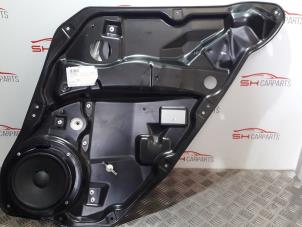 Used Door plate 4-doors right rear Mercedes ML II (164/4JG) 3.0 ML-280 CDI 4-Matic V6 24V Price on request offered by SH Carparts