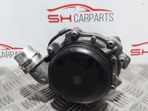 Used Water pump Mercedes A (W176) 2.2 A-200 CDI, A-200d 16V Price € 100,00 Margin scheme offered by SH Carparts