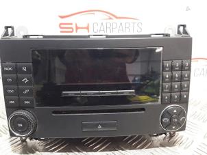 Gebrauchte Radio CD Spieler Mercedes B (W245,242) 1.7 B-170 16V Preis € 70,00 Margenregelung angeboten von SH Carparts