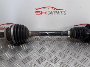 Used Front drive shaft, left Seat Ibiza III (6L1) 1.2 12V Price € 20,00 Margin scheme offered by SH Carparts