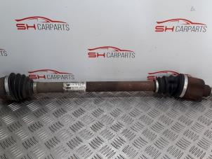 Used Front drive shaft, right Peugeot 208 I (CA/CC/CK/CL) 1.4 16V Price € 28,00 Margin scheme offered by SH Carparts