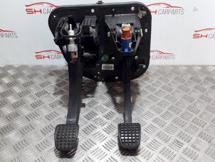 Used Set of pedals Iveco New Daily IV 35S17W, 35S17WD Price € 98,00 Margin scheme offered by SH Carparts