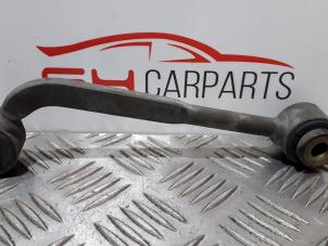 Usagé Barre stabilisatrice arrière Mercedes CLK (W209) 1.8 200 K 16V Prix € 25,00 Règlement à la marge proposé par SH Carparts