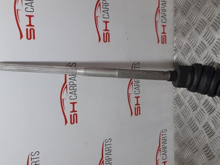 Steering column from a Mercedes-Benz B (W245,242) 1.7 B-170 16V 2005