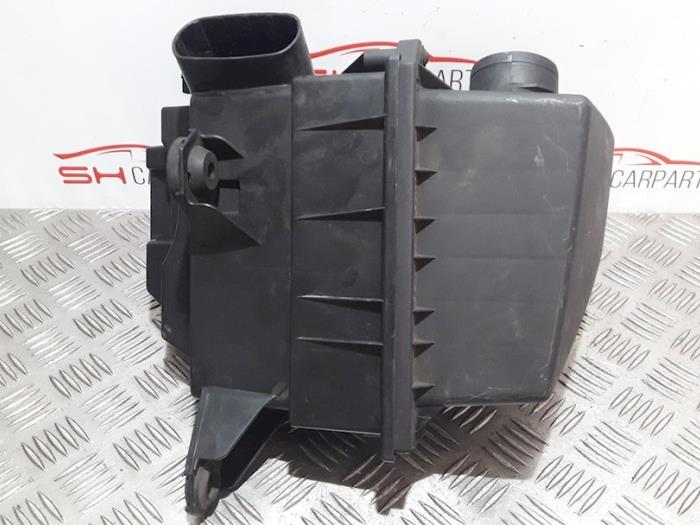 Begagnade Luftfilterhus Seat Leon (1P1) 1.9 TDI 105 Pris € 14,00 Marginaltabell erbjuds av SH Carparts