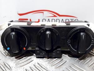 Usados Panel de control de calefacción Volkswagen Polo V (6R) 1.2 12V Precio € 20,00 Norma de margen ofrecido por SH Carparts