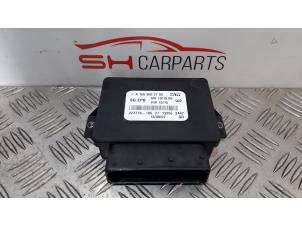 Used Parking brake module Mercedes A (W176) 1.5 A-180 CDI, A-180d 16V Price € 25,00 Margin scheme offered by SH Carparts