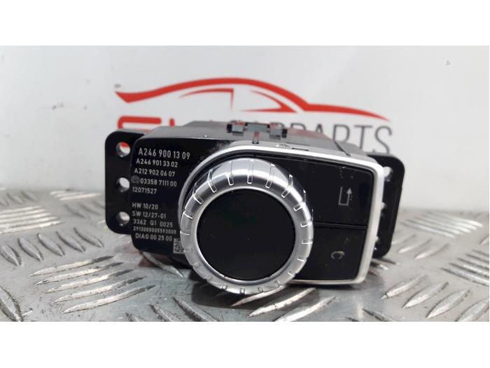 Usados Interruptor MMI Mercedes A (W176) 1.5 A-180 CDI, A-180d 16V Precio € 20,00 Norma de margen ofrecido por SH Carparts