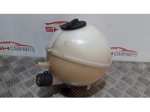Used Expansion vessel Mercedes Vito (639.6) 2.2 113 CDI 16V Euro 5 Price € 35,00 Margin scheme offered by SH Carparts