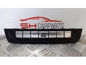 Used Panic lighting switch Mercedes GLA (156.9) 1.6 180 16V Price € 30,00 Margin scheme offered by SH Carparts