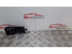 Used Oil dipstick Mercedes A (W176) 1.5 A-180 CDI, A-180d 16V Price € 15,00 Margin scheme offered by SH Carparts
