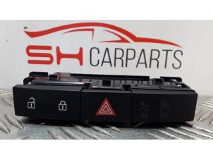 Used Panic lighting switch Opel Astra J Sports Tourer (PD8/PE8/PF8) 1.7 CDTi 16V Price € 6,00 Margin scheme offered by SH Carparts