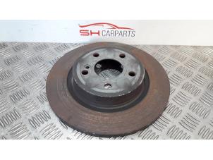 Used Rear brake disc Mercedes GLA (156.9) 1.6 180 16V Price € 40,00 Margin scheme offered by SH Carparts