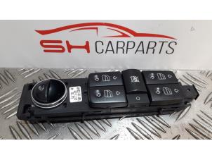 Used Electric window switch Mercedes CL (215) 5.0 CL-500 V8 24V Price € 25,00 Margin scheme offered by SH Carparts