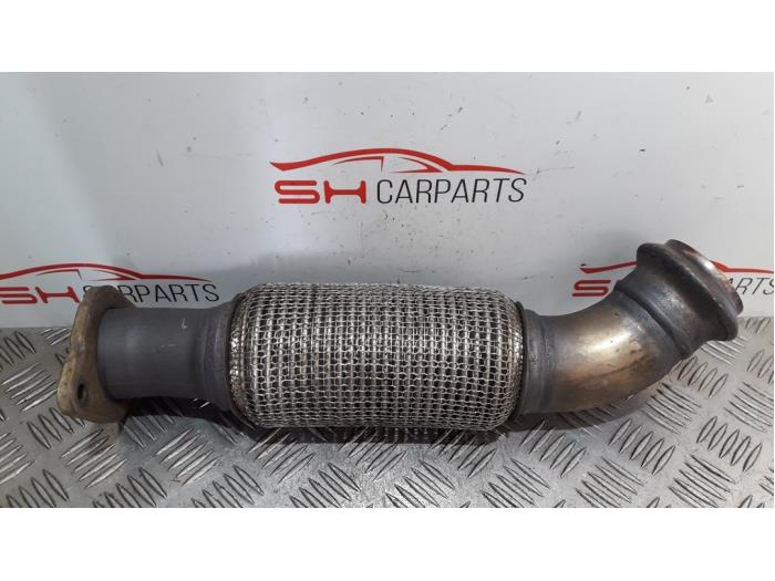 Gebrauchte Auspuff Zwischenrohr Mercedes A (W176) 1.5 A-180 CDI, A-180d 16V Preis € 75,00 Margenregelung angeboten von SH Carparts